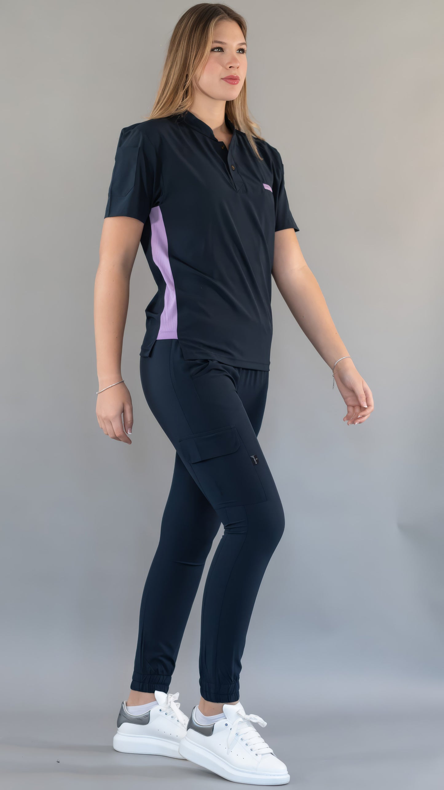 Unisex Relaxed Top 520 Navy/Lilac Scrubs 520