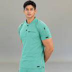 Men’s Brook Green scrub top made with super-stretch fabric