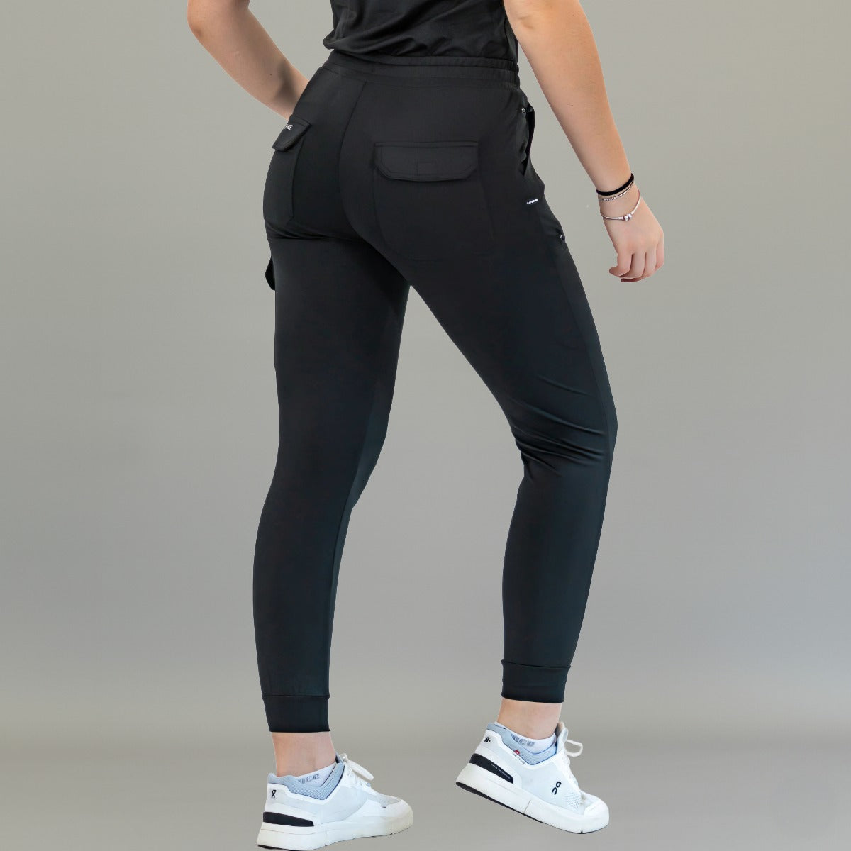 Women’s Jogger 905 Black, Super Stretch Scrubs