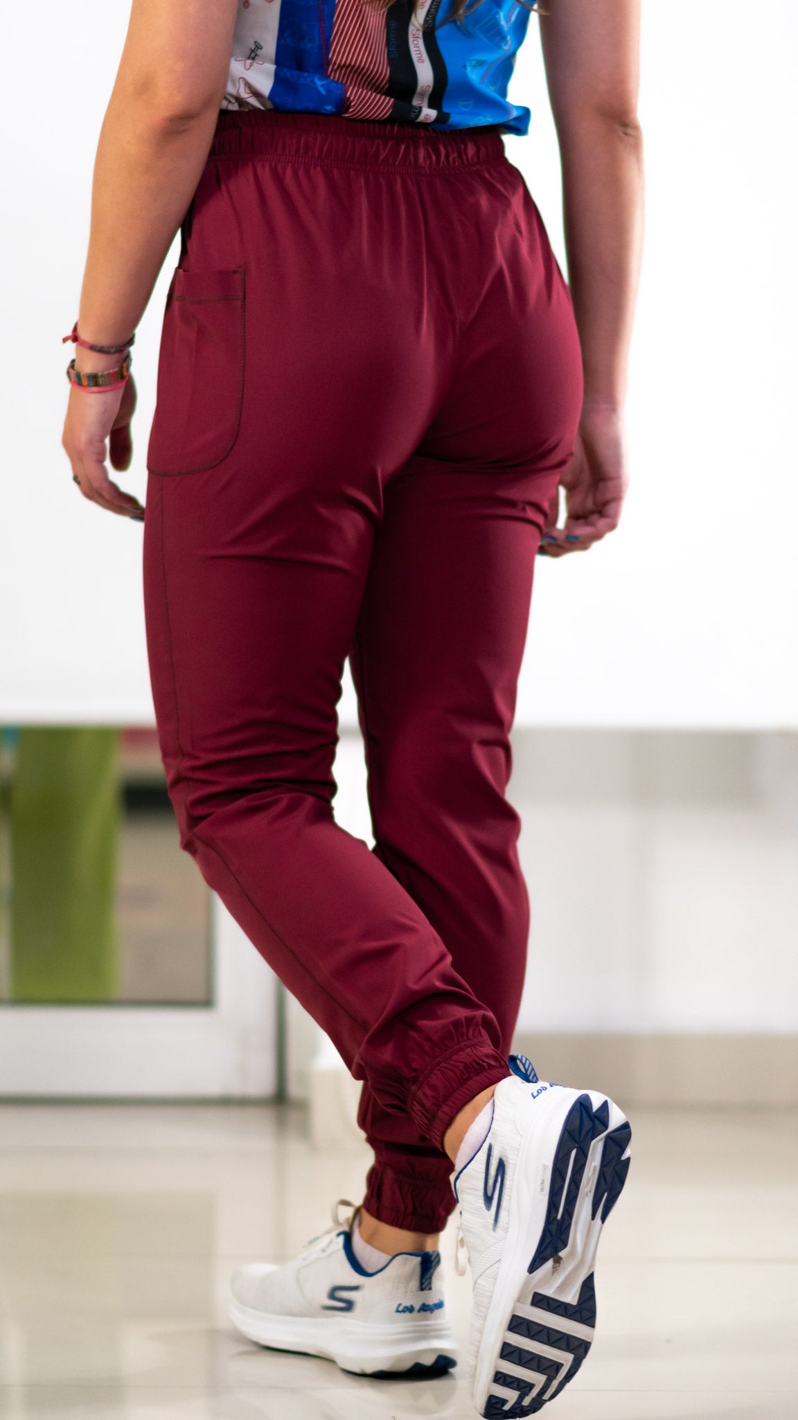 Women s 401 Burgundy 2 Pockets Jogger Pants