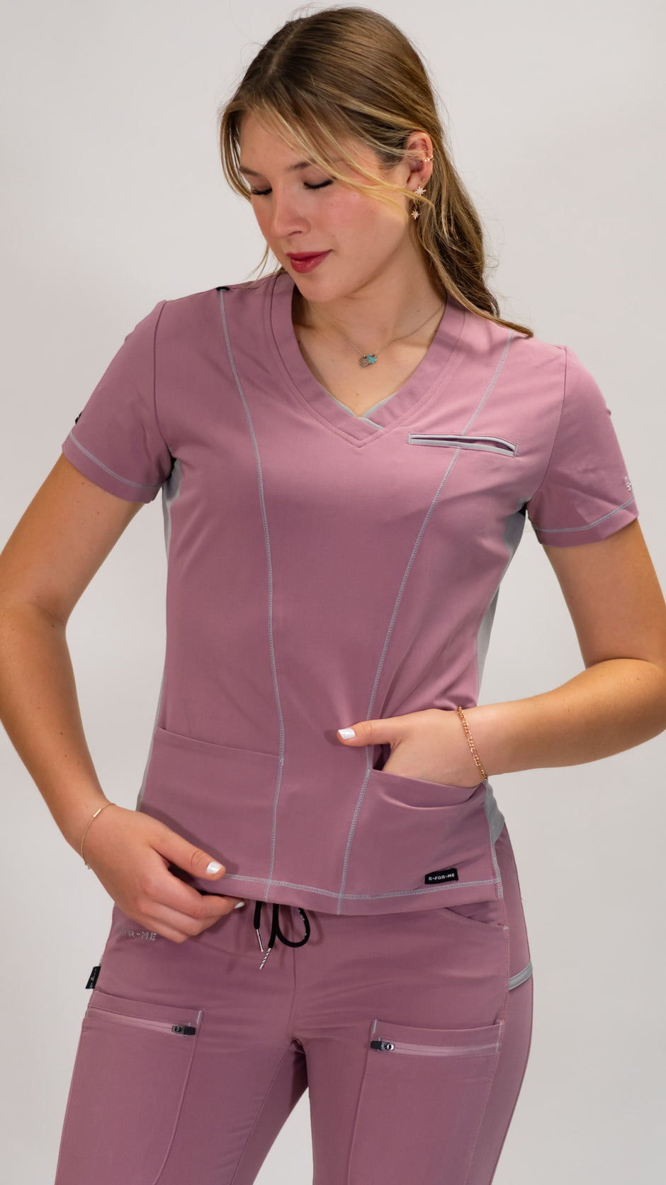 Women’s Scrubs Style 300 – S-FOR-ME Scrubs