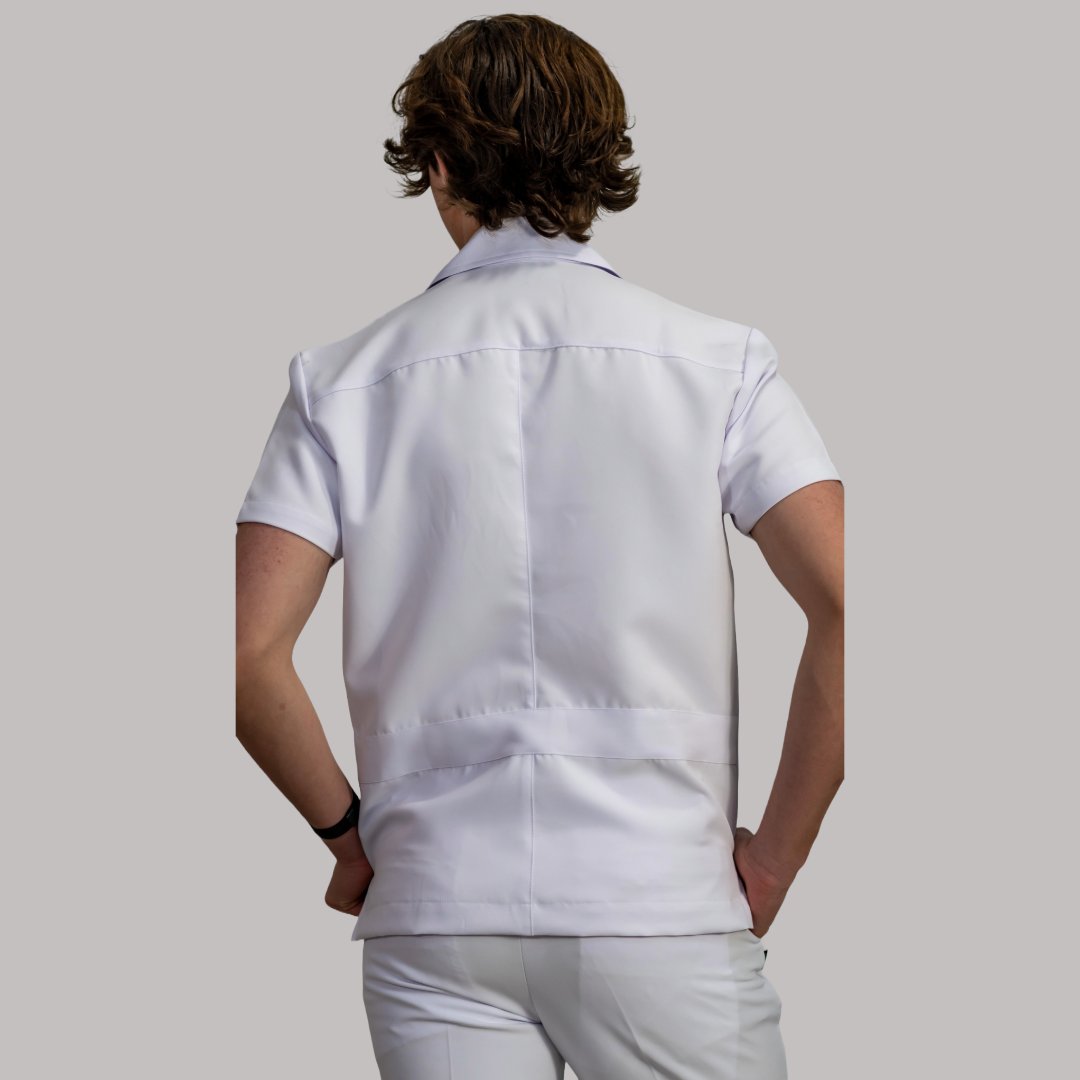 Mens white sport collar scrub top with short sleeves and chest welt pocket - SFORME