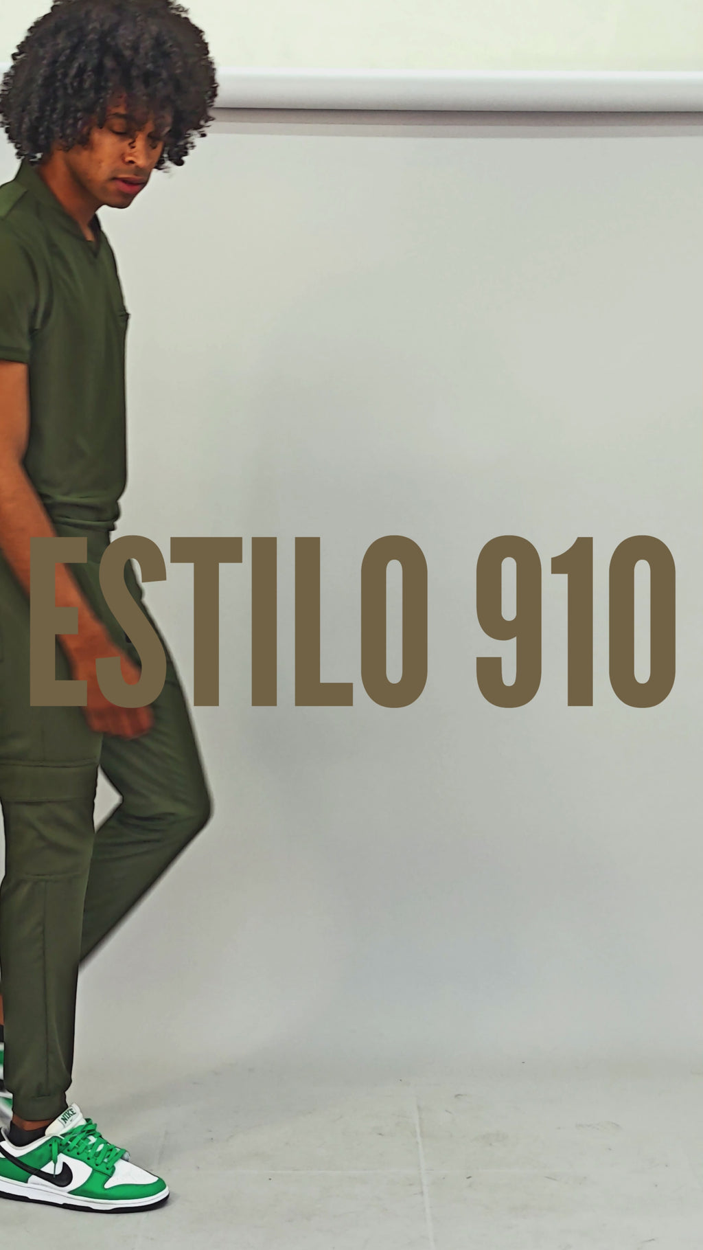 Men's 910 Olive Green Super Stretch Scrub Top